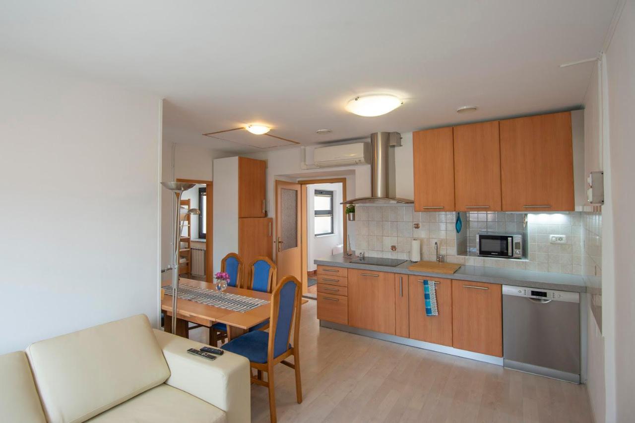 Ajdovščina Apartma Bajc 아파트 외부 사진